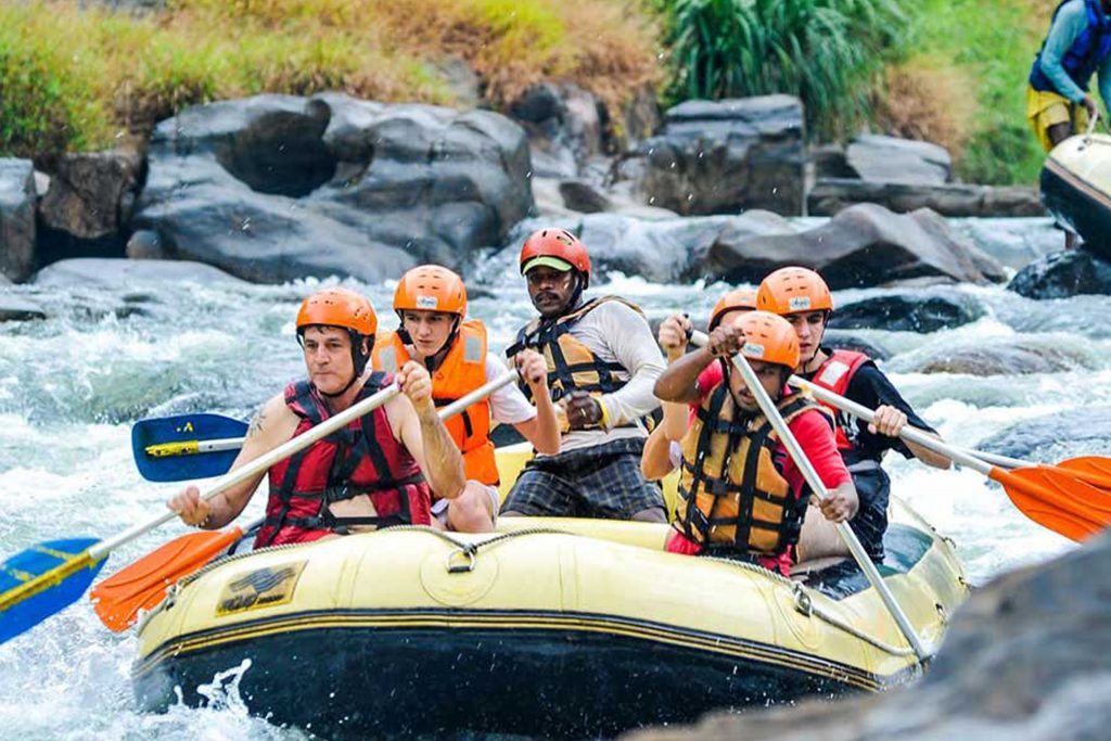 Adventurous Boat Riding in Sri Lanka